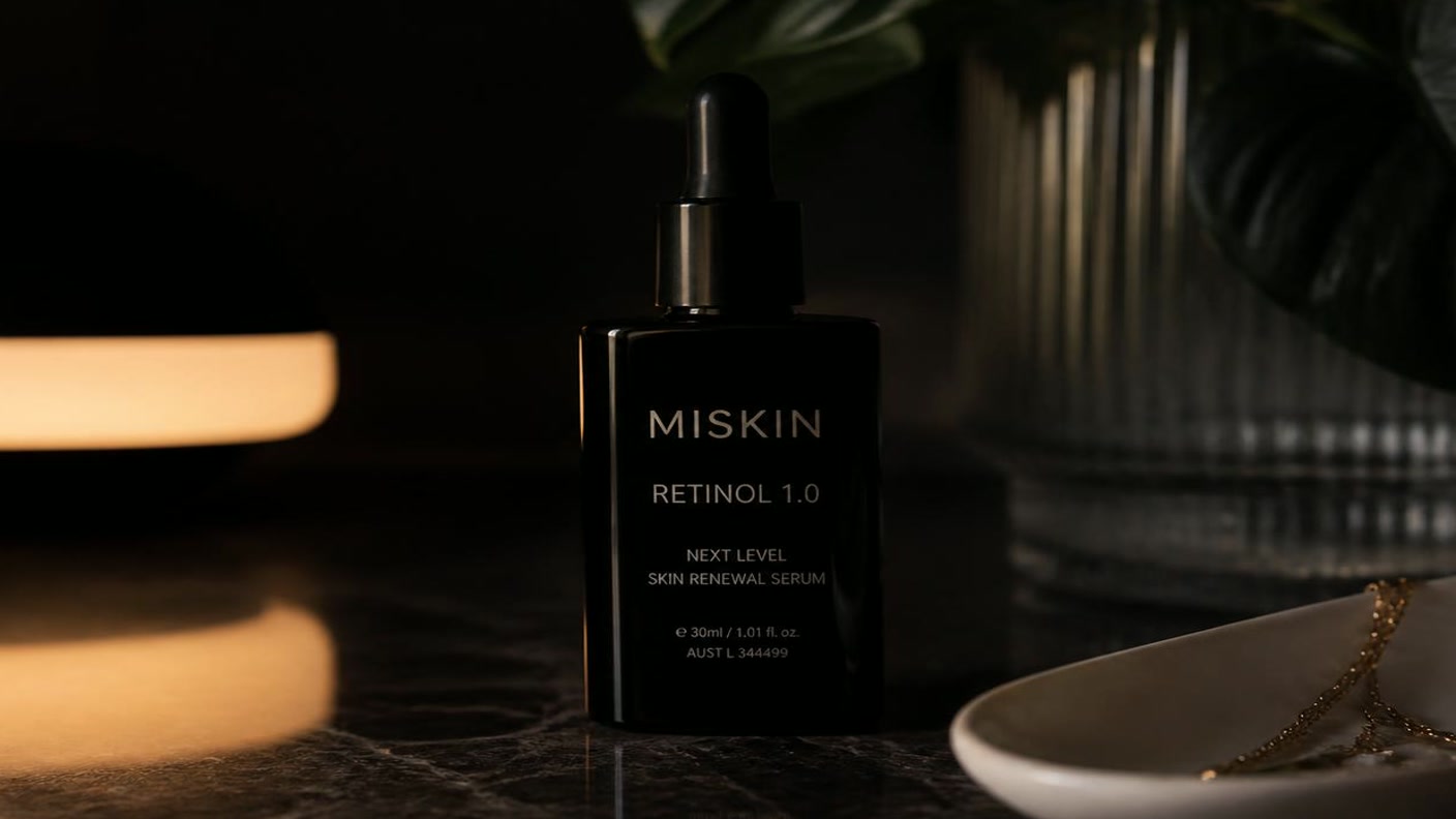 Najbolji retinol serumi: kako odabrati pravi za svoju kožu